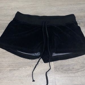 Black Hard tail shorts wore once size medium